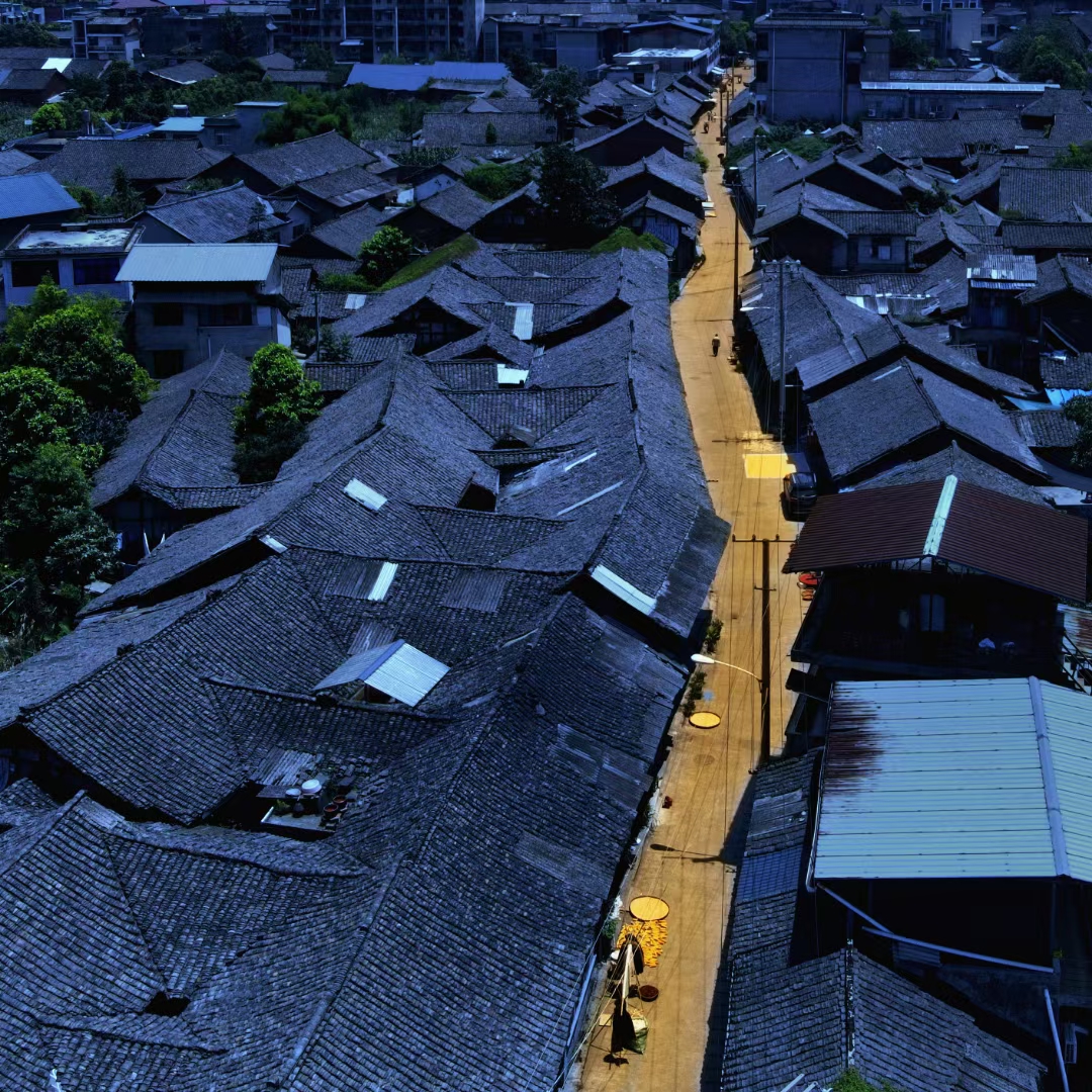 古鎮(zhèn)——四川成渝高速公路股份有限公司成渝分公司 嚴斌