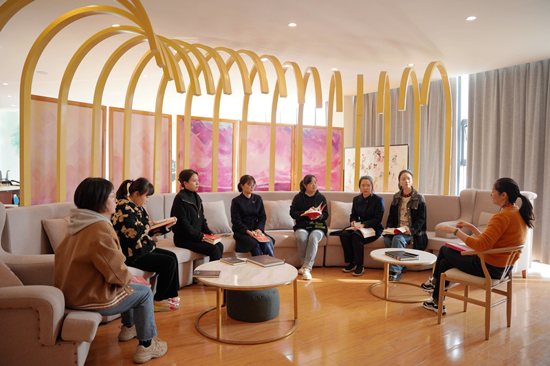 資陽管理處工會積極開展“巾幗心向黨 建功新征程”黨的二十大精神宣傳宣講活動