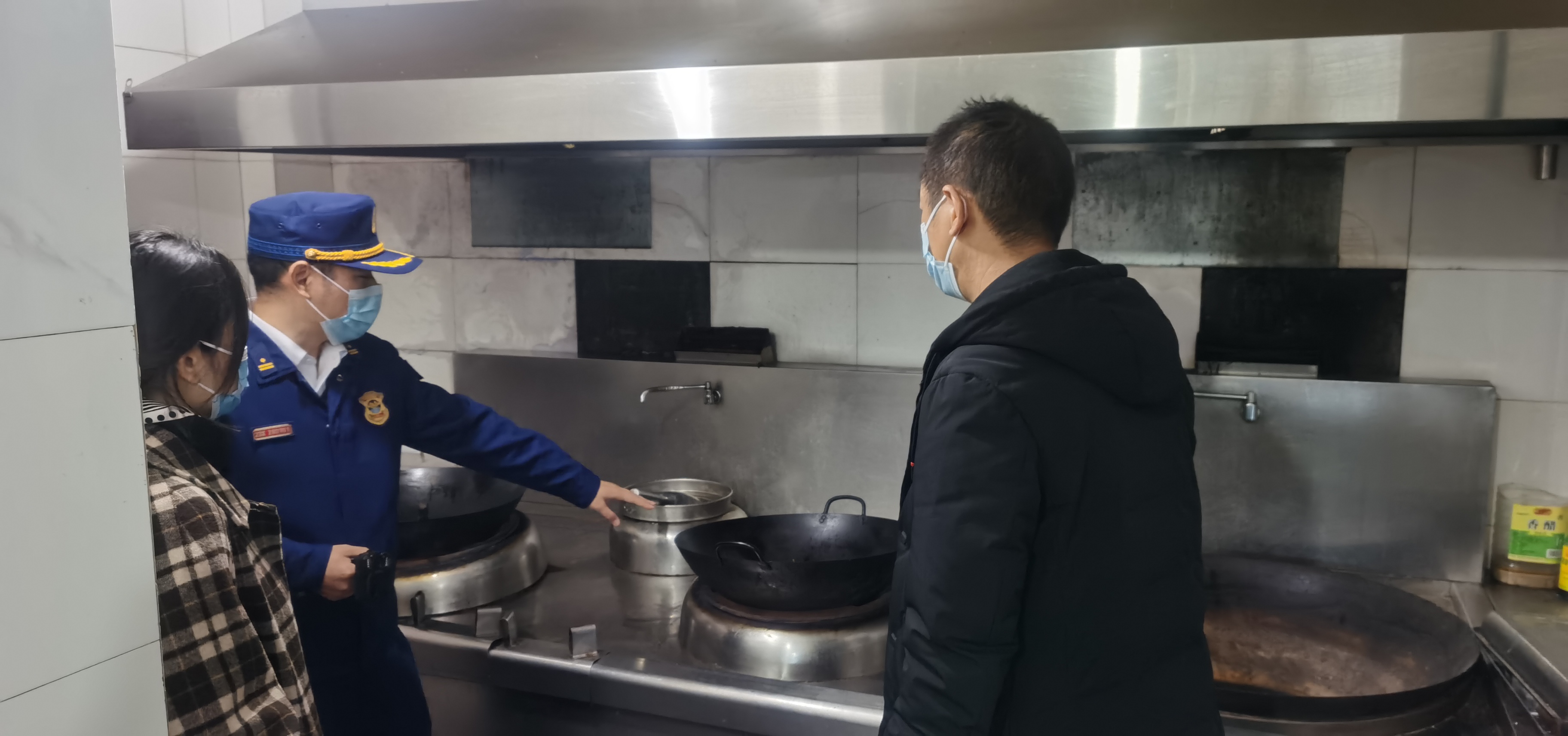 資陽高新技術產業園區消防救援大隊到資陽管理處開展消防安全檢查