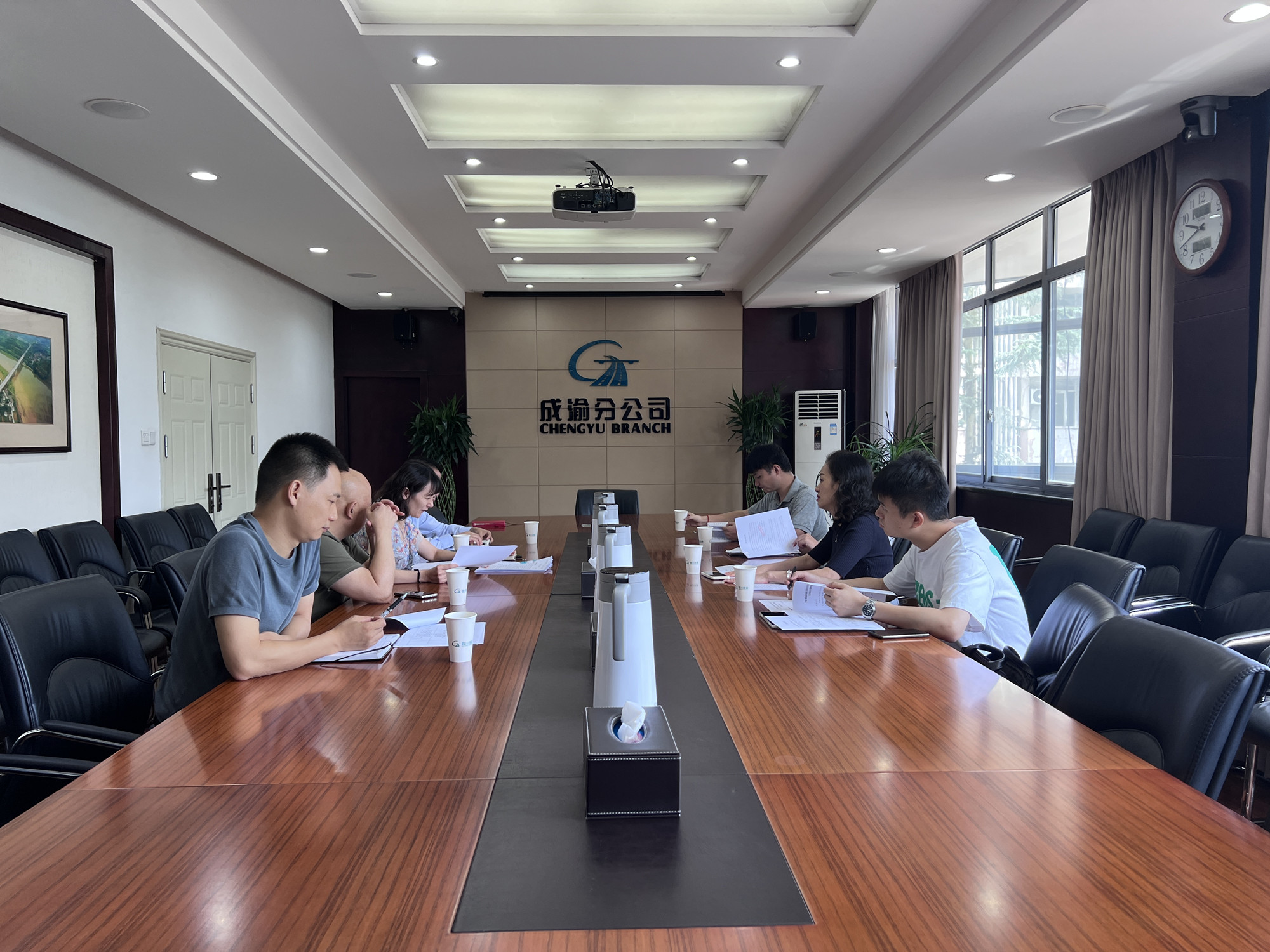 2022.6.29+成渝公司內控審計監事部到成渝分公司開展專項審計“回頭看”_副本