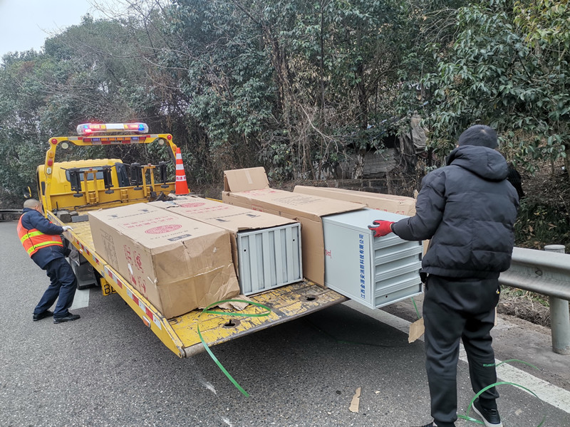 2.16+張令+成都管理處路產管護快速處置貨物遺落事故 (2)