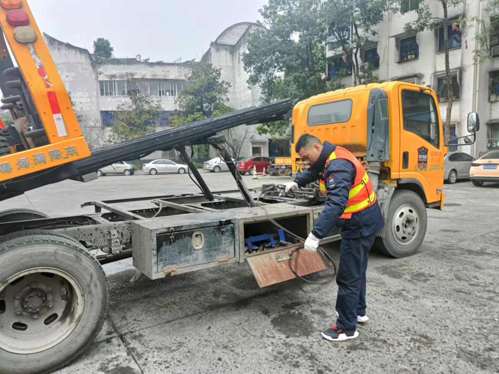 3.7+徐博+資陽管理處開展清障作業車輛專項檢查