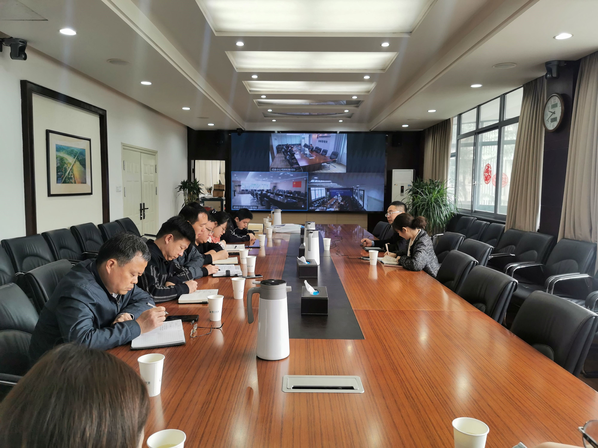成渝分公司召開3月養護工作例會