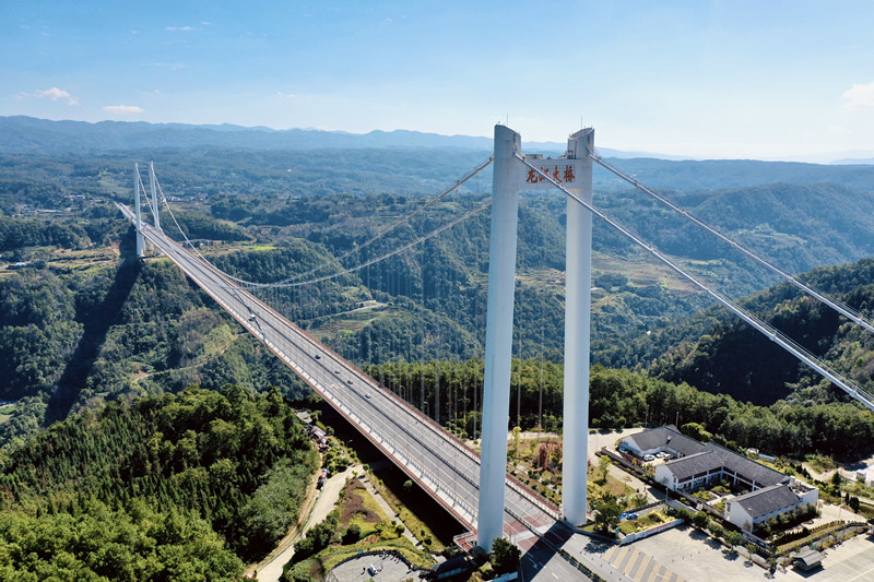 智慧結(jié)晶——四川成渝高速公路股份有限公司成渝分公司 張朝勝_副本