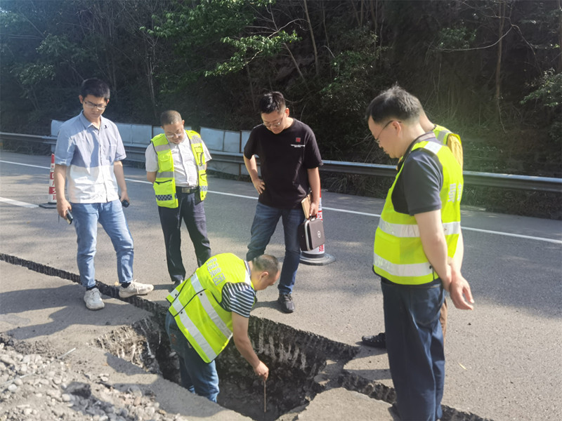 公司積極推進(jìn)路基沉降安全隱患整治前期工作