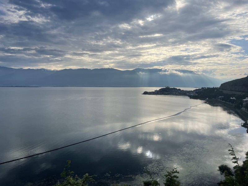 洱海伴蒼山+四川成渝高速公路股份有限公司成渝分公司資陽管理處+鄧麗艷