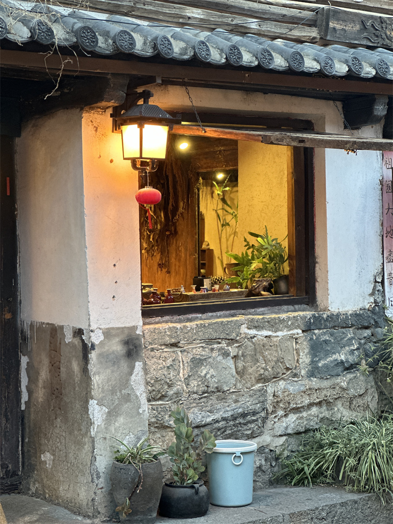 怡+四川成渝高速公路股份有限公司成渝分公司資陽(yáng)管理處+何亞群